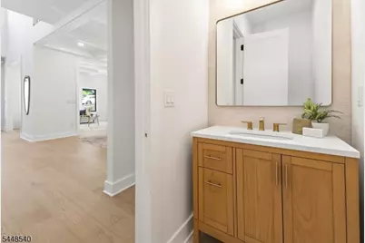 29 Sycamore Ave, Livingston, NJ 07039 - Photo 45