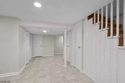 8 Oak Crest Rd, West Orange Township, NJ 07052 - Photo 33