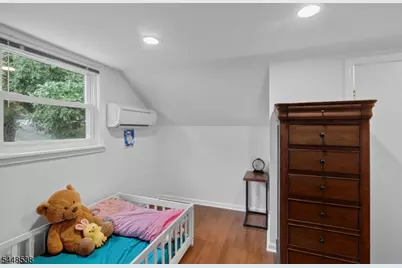8 Oak Crest Rd, West Orange Township, NJ 07052 - Photo 27