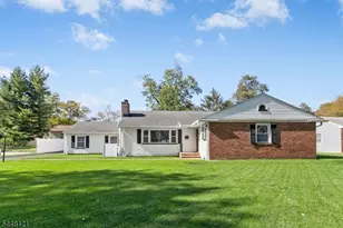 217 Robin Hood Rd, Mountainside, NJ 07092 - Photo 1
