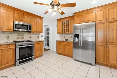 217 Robin Hood Rd, Mountainside, NJ 07092 - Photo 11