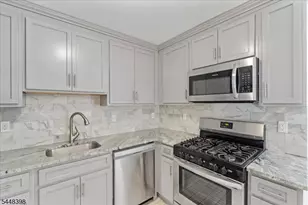 118 Oraton St, Newark, NJ 07104 - Photo 13