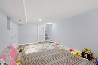 202 Rhoads Dr, Montgomery Township, NJ 08502 - Photo 13