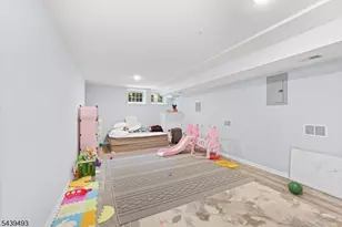 202 Rhoads Dr, Montgomery Township, NJ 08502 - Photo 19