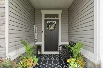 5 Harris Hawk Rd, Washington Township, NJ 07882 - Photo 3