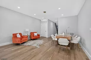 43 Oakwood Ave, Livingston, NJ 07039 - Photo 3