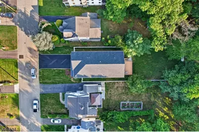 43 Oakwood Ave, Livingston, NJ 07039 - Photo 43