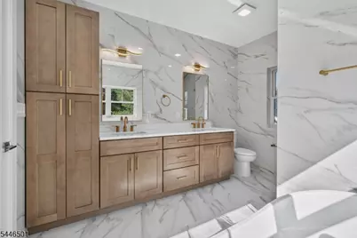 43 Oakwood Ave, Livingston, NJ 07039 - Photo 23