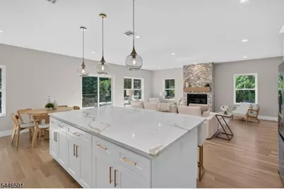 43 Oakwood Ave, Livingston, NJ 07039 - Photo 15
