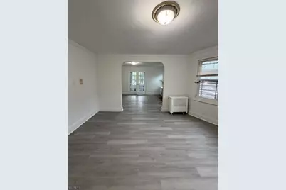 139 Osborne Ter, Newark, NJ 07108 - Photo 5