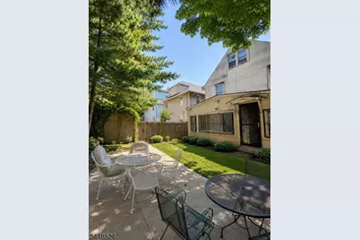 139 Osborne Ter, Newark, NJ 07108 - Photo 41