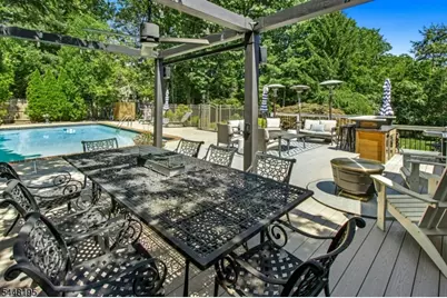 356 Longview Dr, Mountainside, NJ 07092 - Photo 33