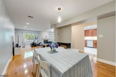 9 Queensbridge Dr, East Hanover Township, NJ 07936 - Photo 1