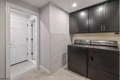 47 Oak Ln, Essex Fells, NJ 07021 - Photo 23