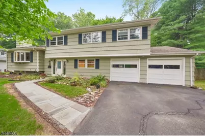 17 Billingsley Dr, Livingston, NJ 07039 - Photo 1