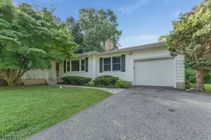 2 Glenway Dr, Raritan Township, NJ 08822 - Photo 1
