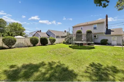 304 Green St, Woodbridge Township, NJ 07095 - Photo 3