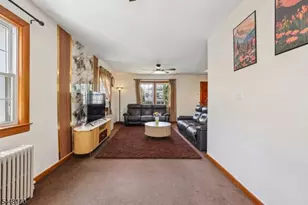304 Green St, Woodbridge Township, NJ 07095 - Photo 15