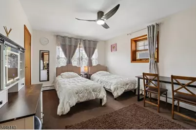 304 Green St, Woodbridge Township, NJ 07095 - Photo 21