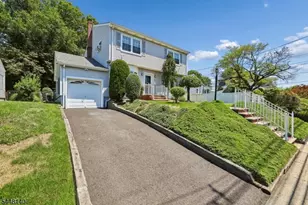 304 Green St, Woodbridge Township, NJ 07095 - Photo 1