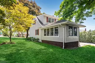 29 Giannone Rd, Wayne, NJ 07470 - Photo 25
