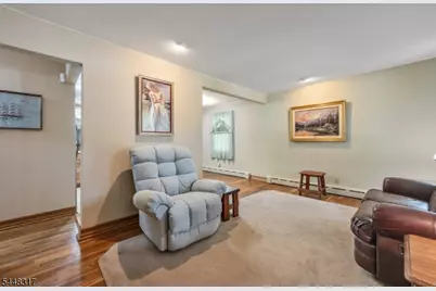 29 Giannone Rd, Wayne, NJ 07470 - Photo 13