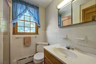 29 Giannone Rd, Wayne, NJ 07470 - Photo 21