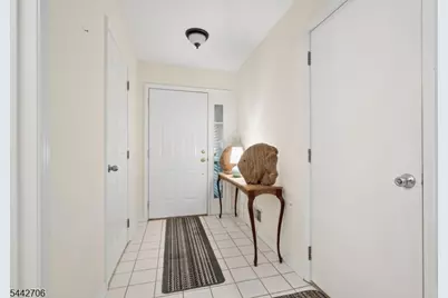 19 Maple Ln, Mount Arlington, NJ 07856 - Photo 5
