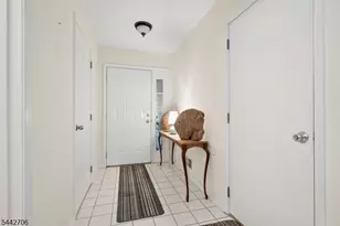 19 Maple Ln, Mount Arlington, NJ 07856 - Photo 5