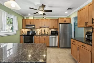 3 Ford Ave, Hopatcong, NJ 07843 - Photo 15