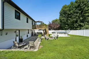 3 Ford Ave, Hopatcong, NJ 07843 - Photo 35