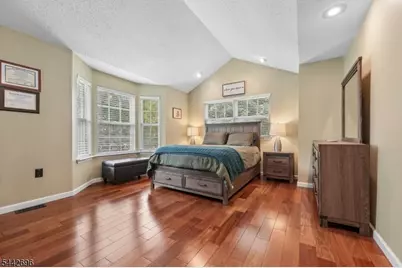 35 Hancock Dr, Morris Township, NJ 07960 - Photo 25