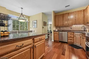 35 Hancock Dr, Morris Township, NJ 07960 - Photo 19