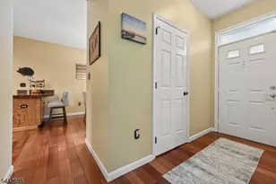 35 Hancock Dr, Morris Township, NJ 07960 - Photo 7
