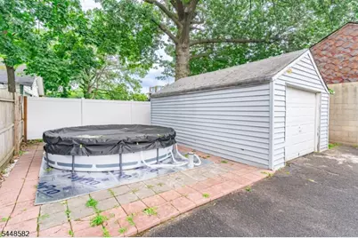 10 Lentz Pl, Irvington, NJ 07111 - Photo 23