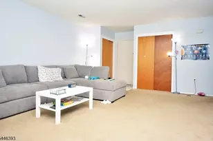 1508 Edison Glen Terrace, Edison, NJ 08837 - Photo 5