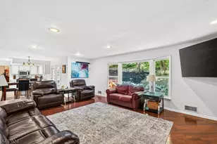 954 Iron Bridge Rd, Bethlehem Township, NJ 08802 - Photo 9