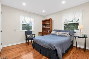 946 Country Club Rd, Bridgewater Twp., NJ 08807 - Photo 29