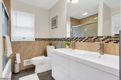 946 Country Club Rd, Bridgewater Twp., NJ 08807 - Photo 21