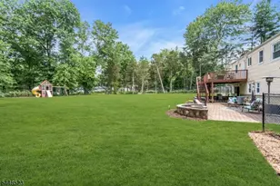 946 Country Club Rd, Bridgewater Twp., NJ 08807 - Photo 39