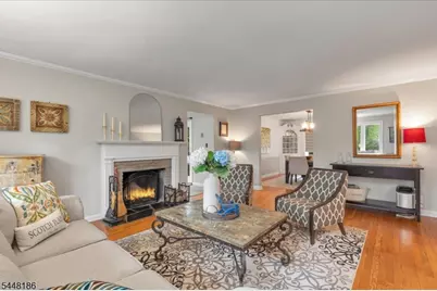 1979 Dogwood Dr, Scotch Plains Township, NJ 07076 - Photo 5