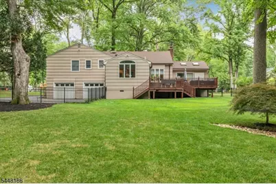 1979 Dogwood Dr, Scotch Plains Township, NJ 07076 - Photo 41