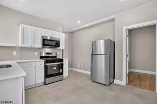 882 S 14th St, Newark, NJ 07108 - Photo 13