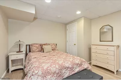 18 Jacobs Ln, Scotch Plains Township, NJ 07076 - Photo 23