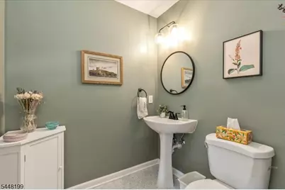 18 Jacobs Ln, Scotch Plains Township, NJ 07076 - Photo 19
