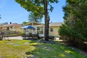 74 Minnehaha Blvd, Oakland, NJ 07436 - Photo 33