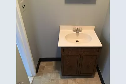 446 Chamberlain Ave, Paterson, NJ 07522 - Photo 9