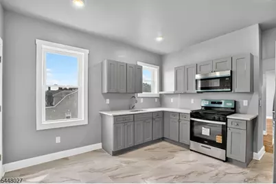 882 S 14th St #3, Newark, NJ 07108 - Photo 17
