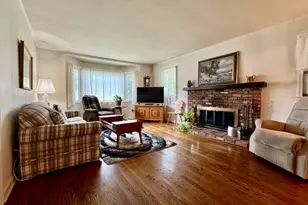 208 Riverside Dr, Denville, NJ 07834 - Photo 3