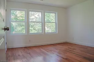 83 Stuyvesant Ave., Newark, NJ 07106 - Photo 9